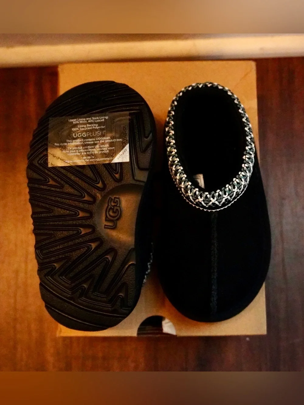 UGG soft black